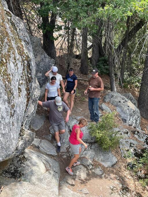 Sequoia National Forest Cabind Panorama Heights